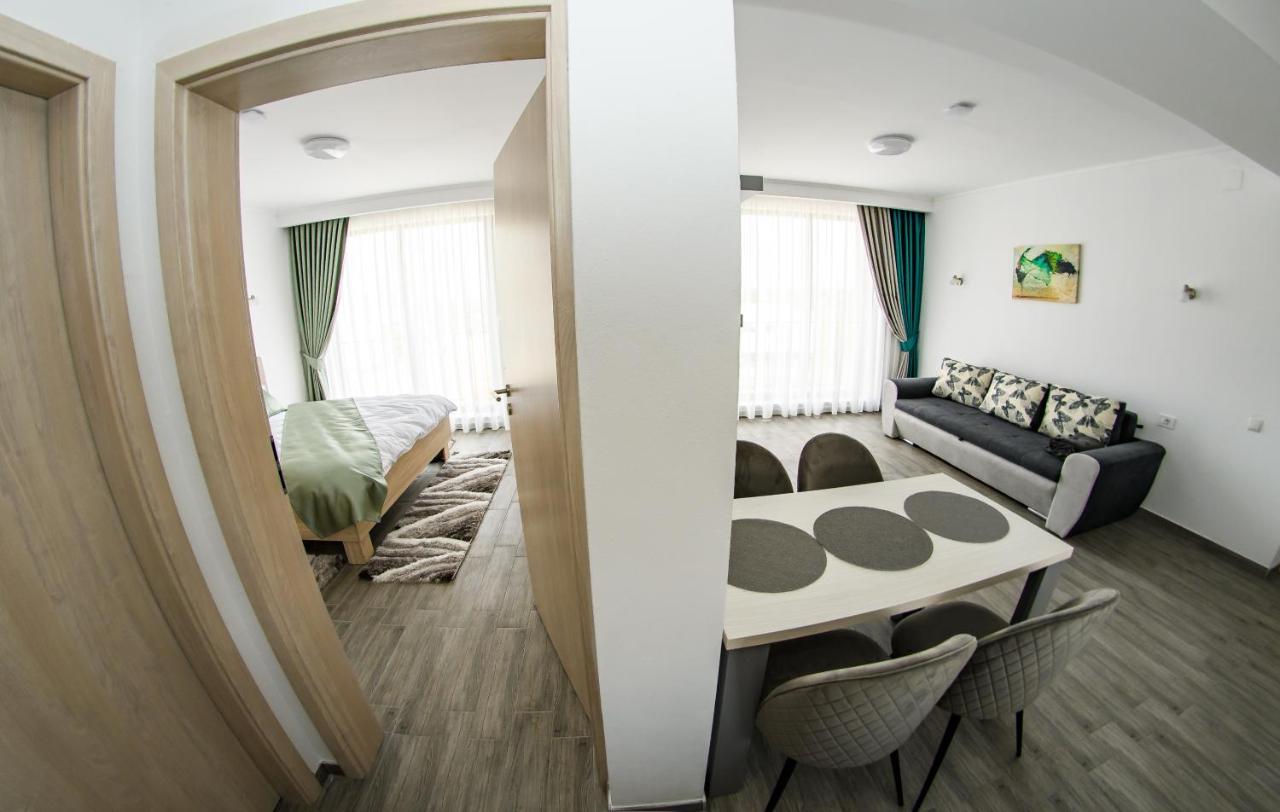 Apartamento Apart Bun Oradea Exterior foto