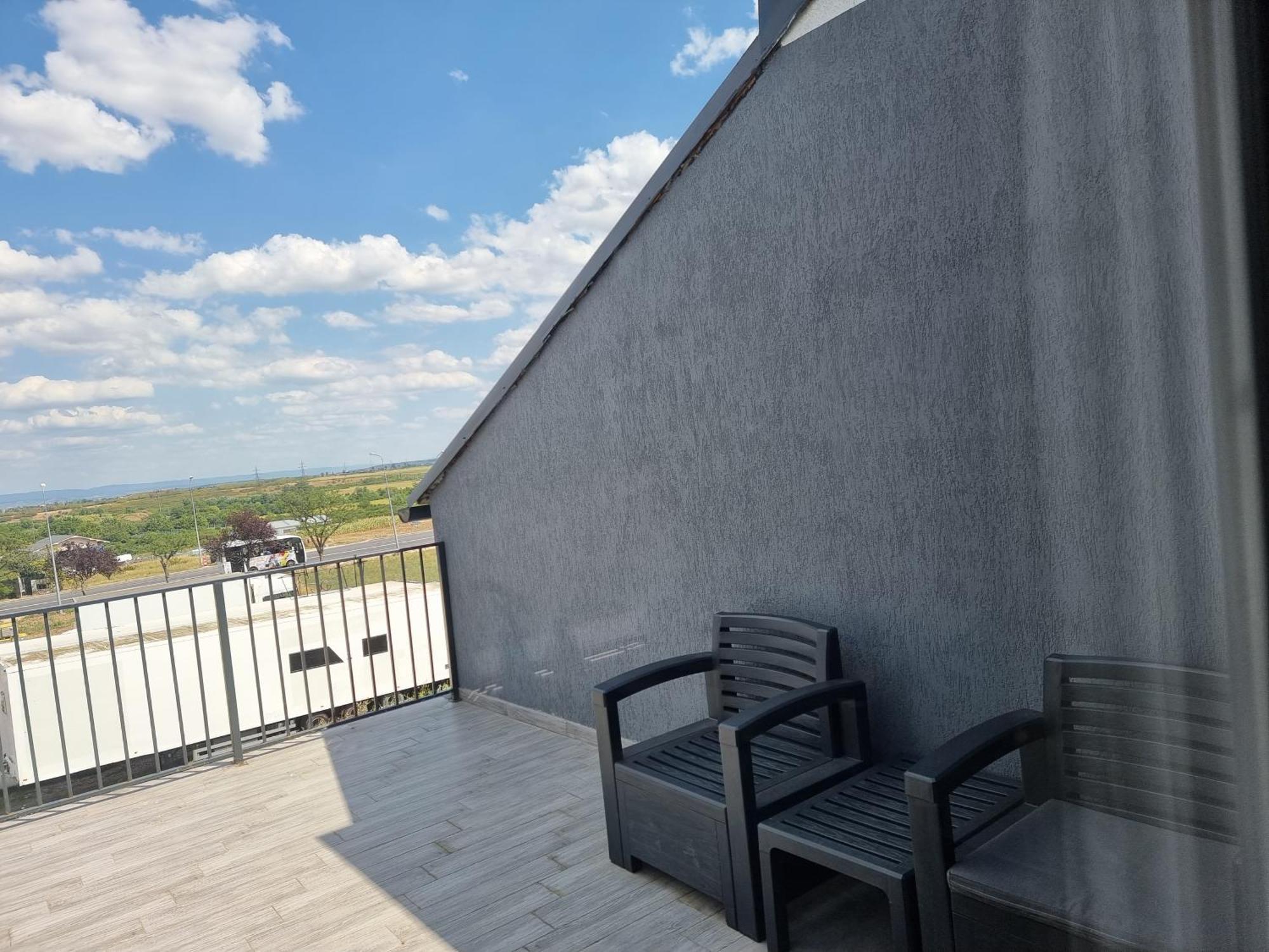 Apart Bun Oradea Habitación foto